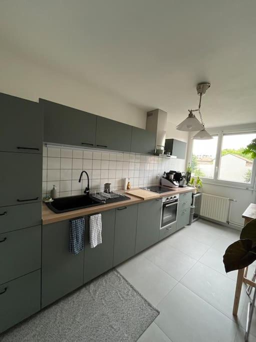 Paisible T2 Apartment Villeurbanne Exterior photo